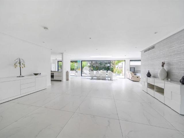 House for rent in Elstree and Borehamwood, Borehamwood