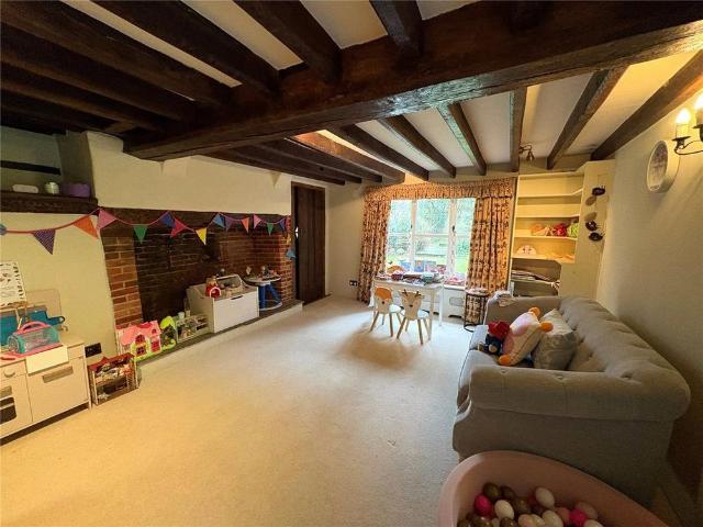 House for rent in The Polygon, City Of Southampton
