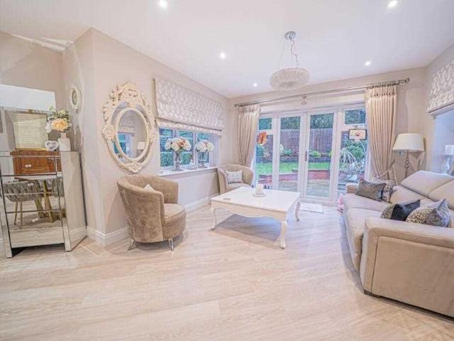 House for rent in Dorridge, West Midlands