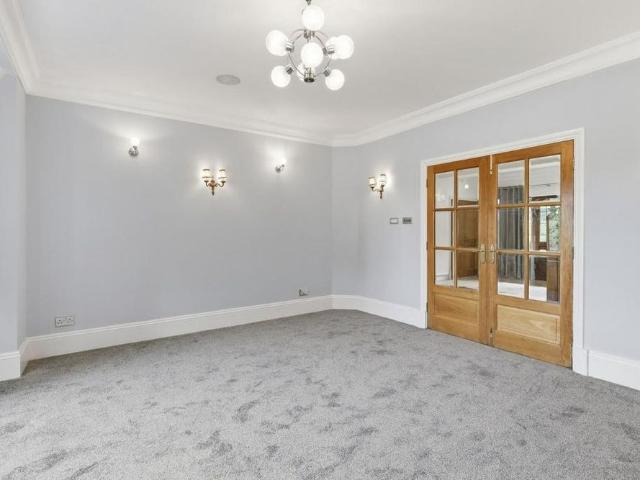 House for rent in Horsell, Woking