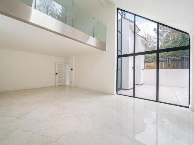 House for rent in Totteridge, Greater London