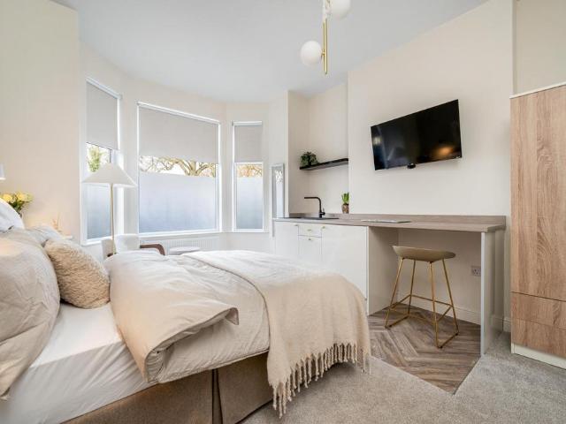 House for rent in Caldermill, East Midlands