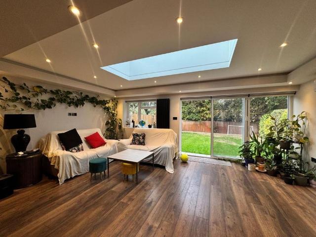 House for rent in London Borough of Hillingdon, Greater London