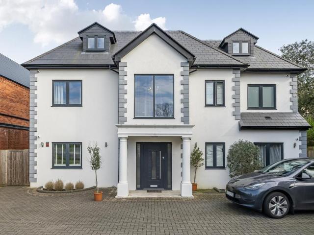 House for rent in Elmstead, Greater London