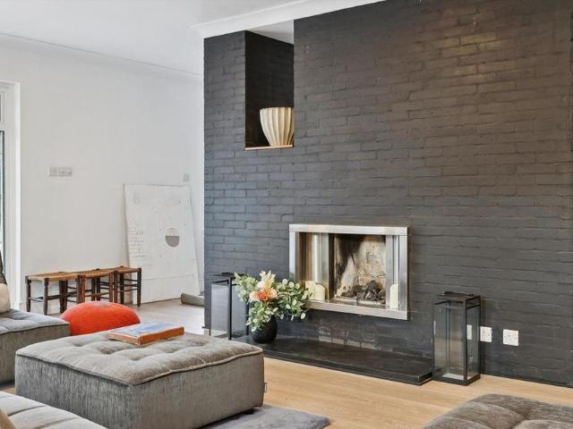 House for rent in Blackhills, Surrey