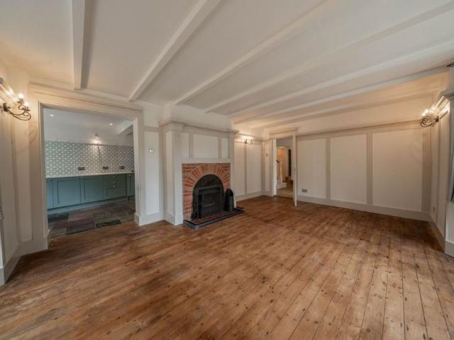 House for rent in Scaynes Hill, Perryfields