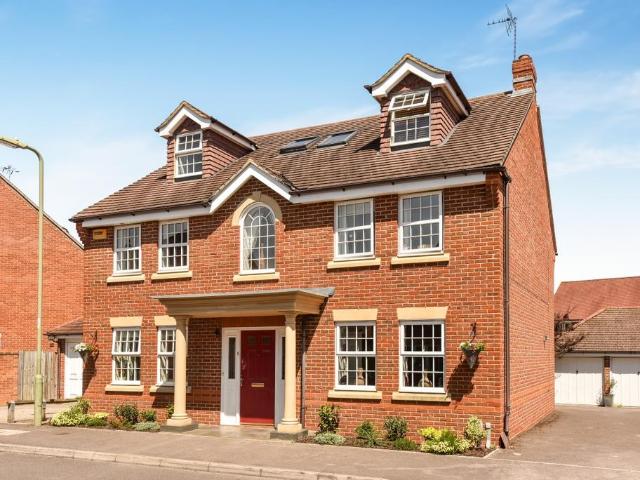 House for rent in Elvetham Heath, Hart