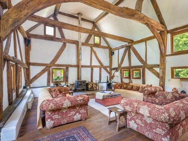 House for rent in Horsham, West Sussex