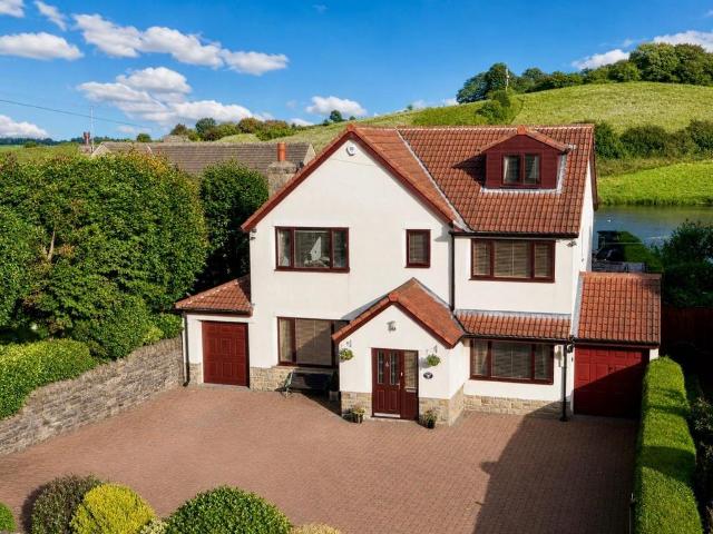 House for rent in Rawdon, West Yorkshire