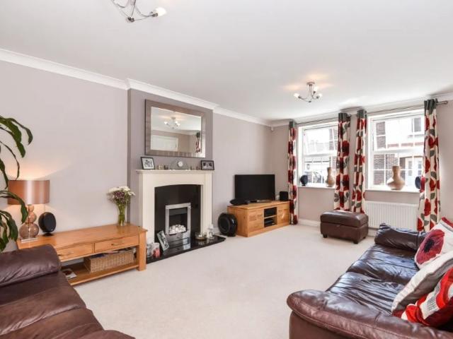 House for rent in Elvetham Heath, Hart