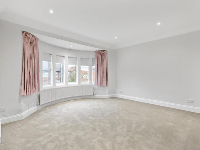 House for rent in Temple Fortune, Greater London
