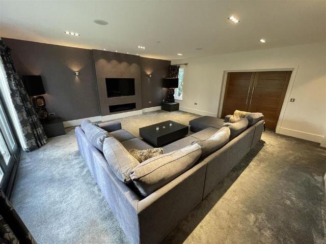 House for rent in Trafford Park, Greater Manchester
