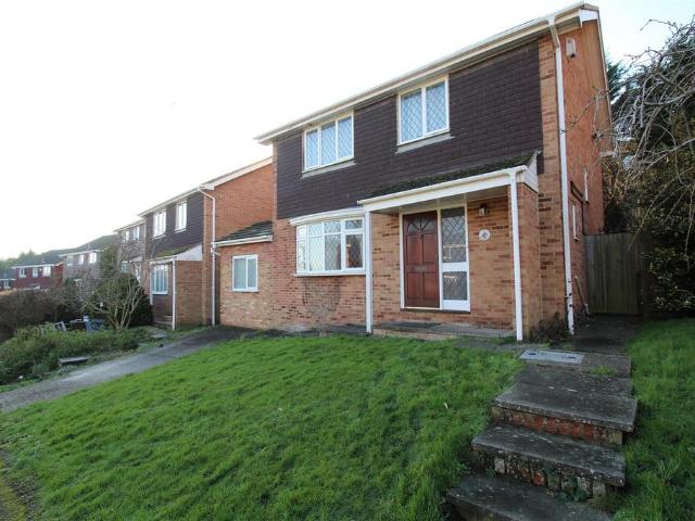House for rent in Hales Place, The Bridge