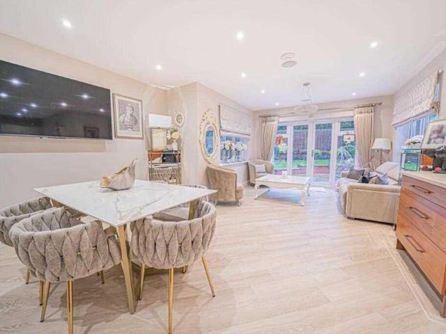 House for rent in Dorridge, West Midlands