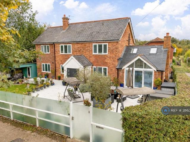 House for rent in Cross In Hand, East Sussex