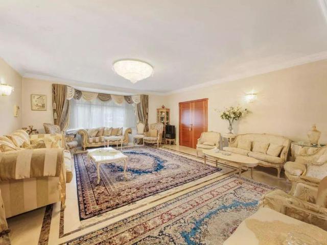 House for rent in Colindale, Greater London