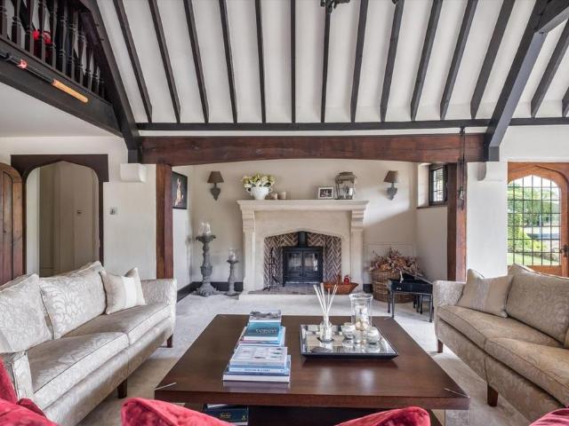 House for rent in Westborough, Surrey