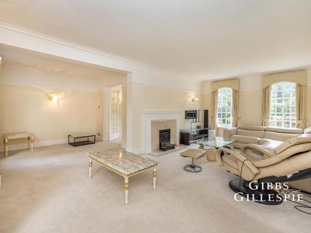House for rent in Moor Park Estate, Three Rivers