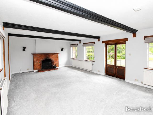 House for rent in Ingatestone and Fryerning, Navestock Side