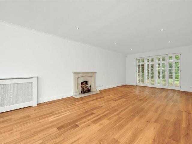 House for rent in Blackhills, Surrey