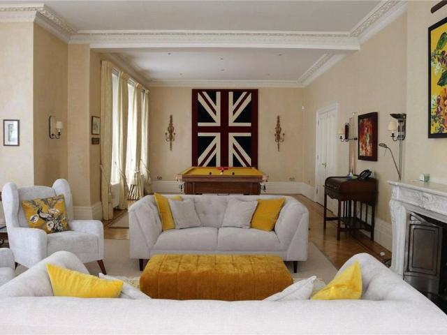 House for rent in Wexham, George Green