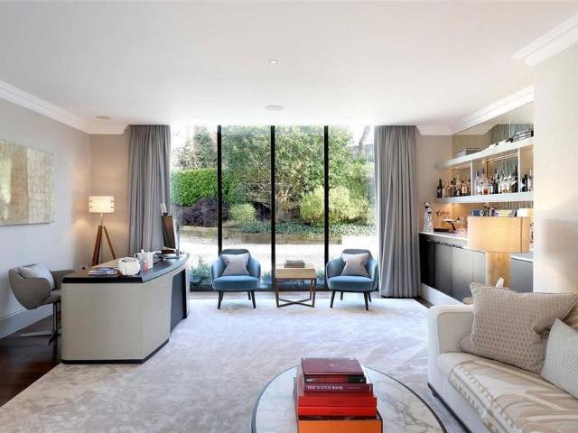 House for rent in Wooburn, Buckinghamshire