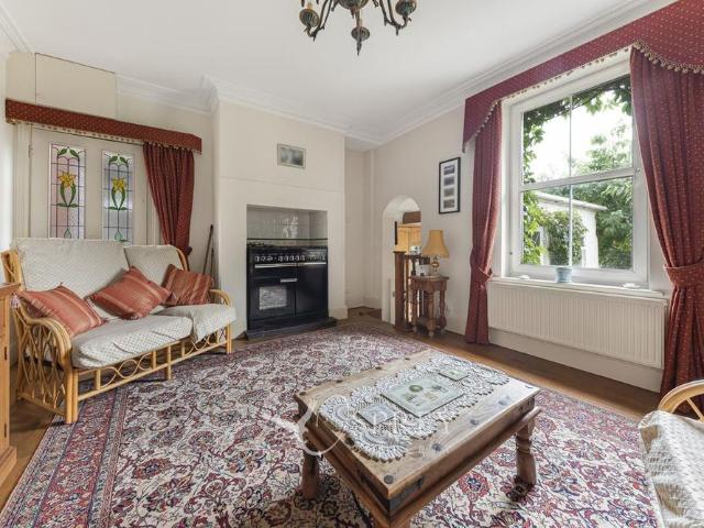 House for rent in Oundle
