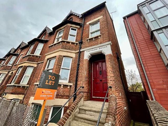 Apartment for rent in St Clement's, The Slade