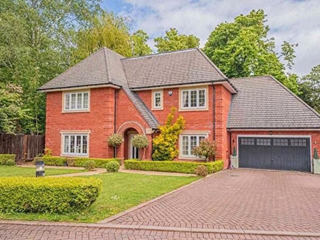Apartment for rent in Dorridge, West Midlands