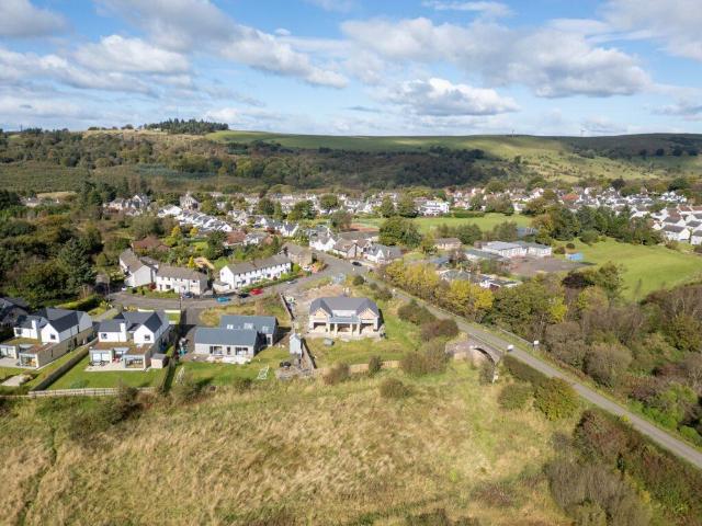 House for sale in Uplawmoor