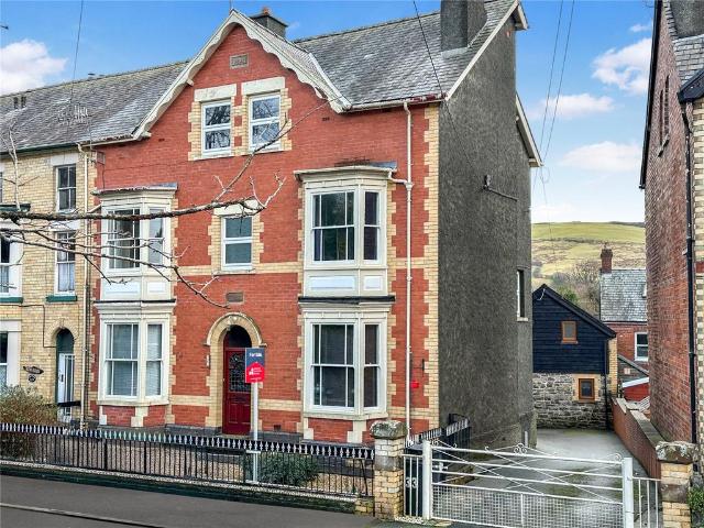 House for sale in Rhayader, Wales