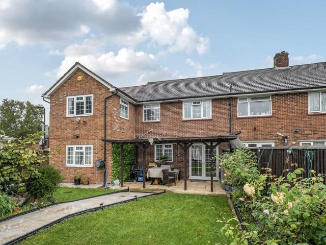 House for sale in London Borough of Ealing, Greater London
