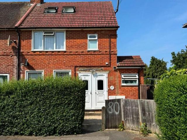 House for sale in Kenton, Greater London