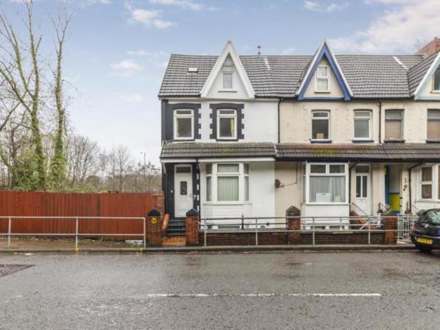 House for sale in Pontypridd, Wales