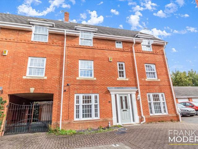 House for sale in Woodston, Peterborough