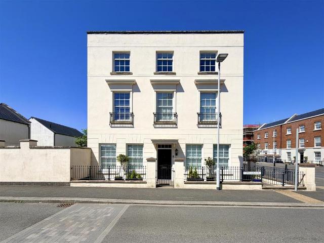 House for sale in Mount Wise