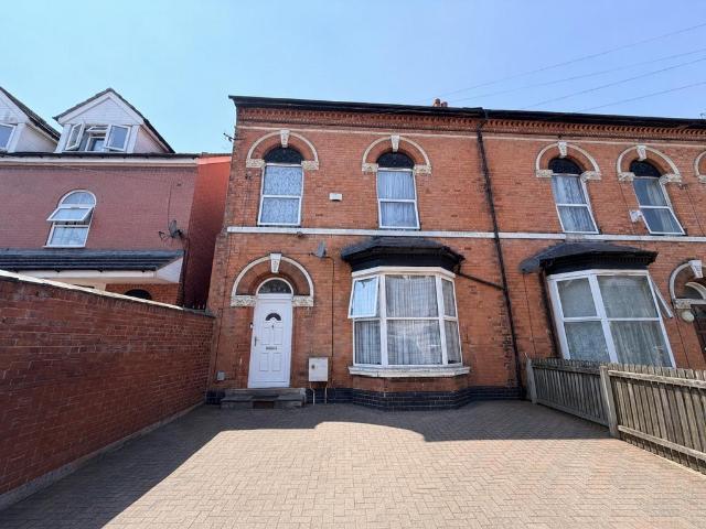 House for sale in West Midlands