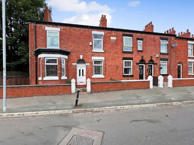 House for sale in Greater Manchester
