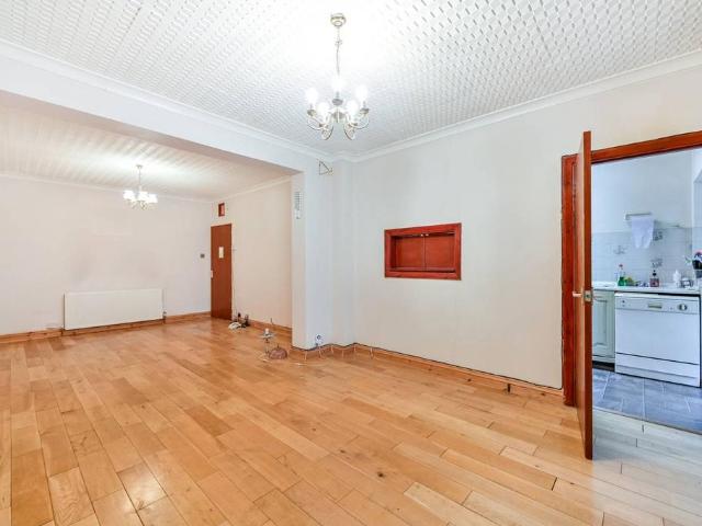 House for sale in London Borough of Hounslow, Isle Of Man