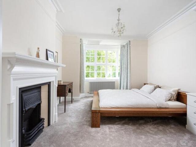 Cottage for sale in Clifton, York