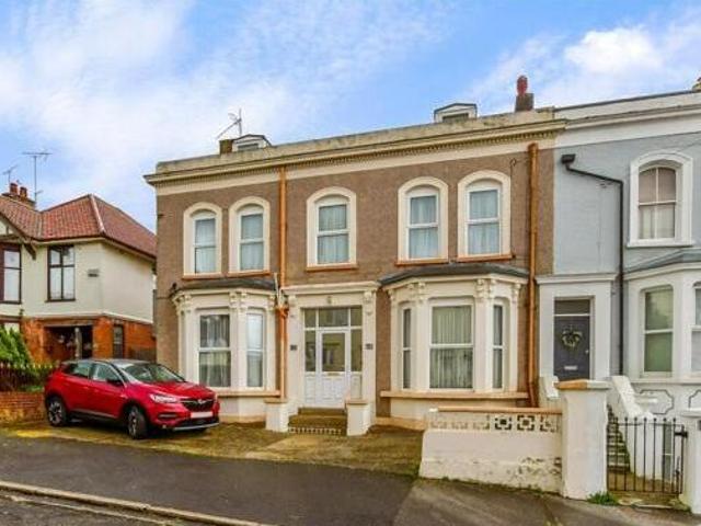 House for sale in West Cliff, Acol