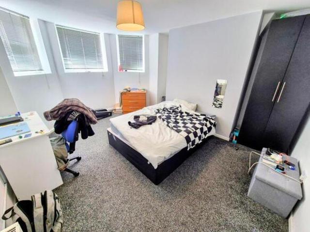 Cottage for sale in Woodhouse Cliff, Leeds