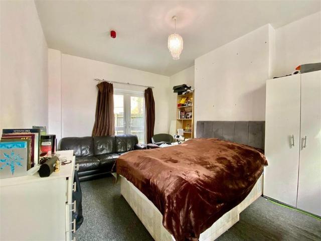 House for rent in Stroud Green, Greater London