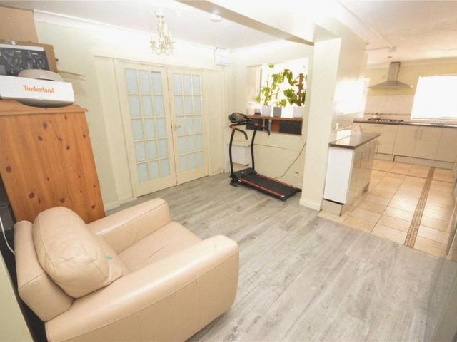 House for rent in Marsh Farm, Luton