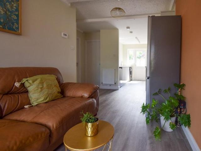 House for rent in Earlham Rise, East Bank
