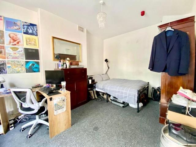 House for rent in Stroud Green, Greater London
