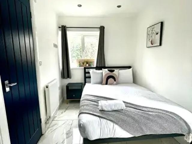 Apartment for rent in Nangreaves, Wales