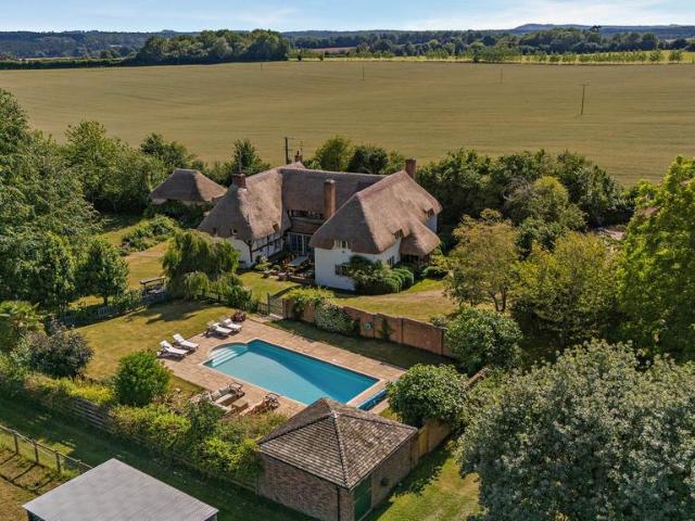 House for sale in Froxfield
