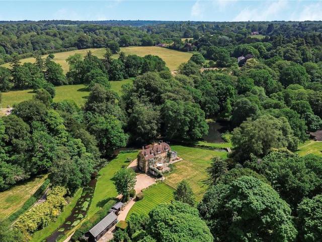 House for sale in Bolton Low Houses, Hampshire