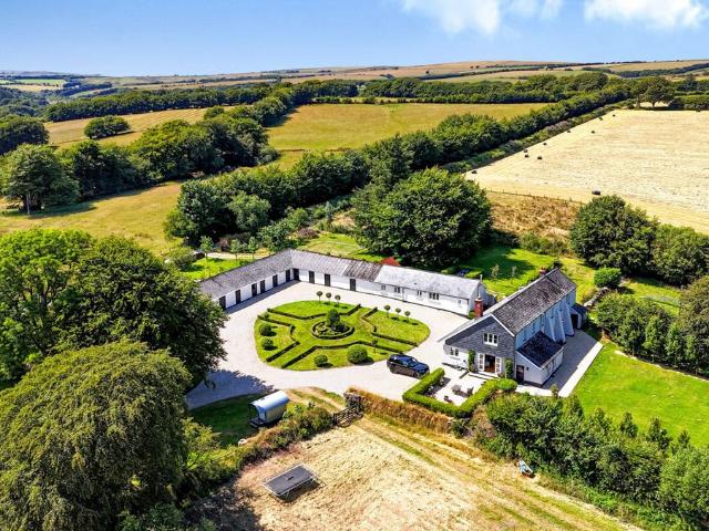 House for sale in Somerset